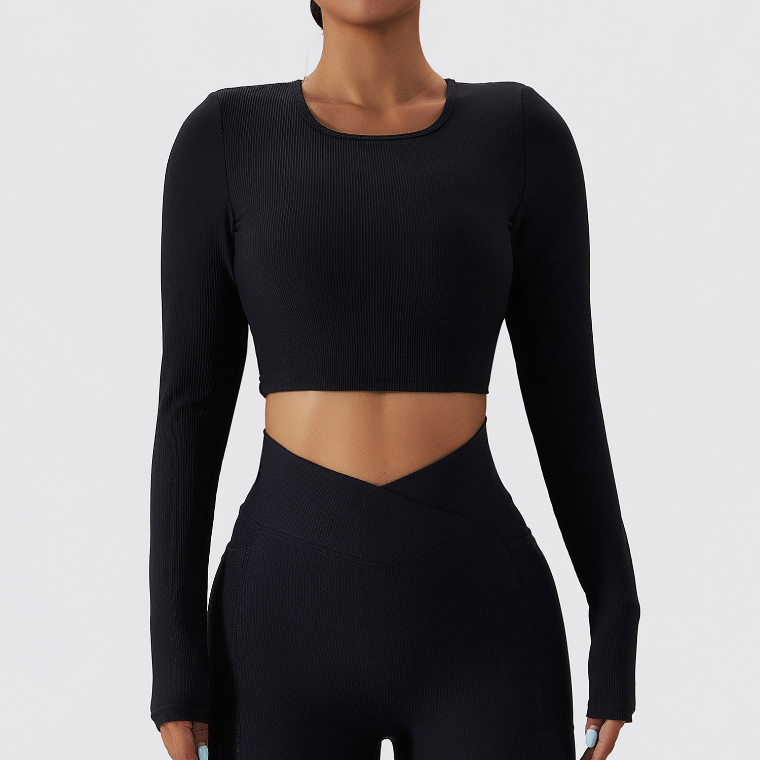 Threaded cutout quick-drying sports top