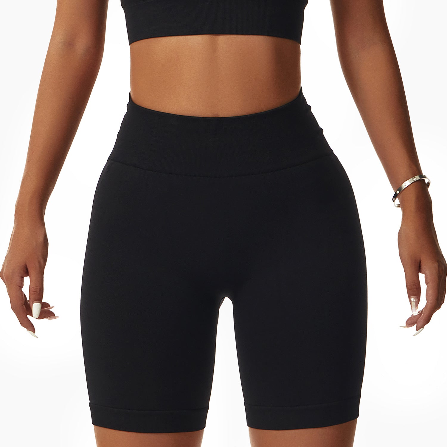 Seamless butt lift workout shorts